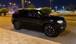 جیپ گراند شیرۆکی